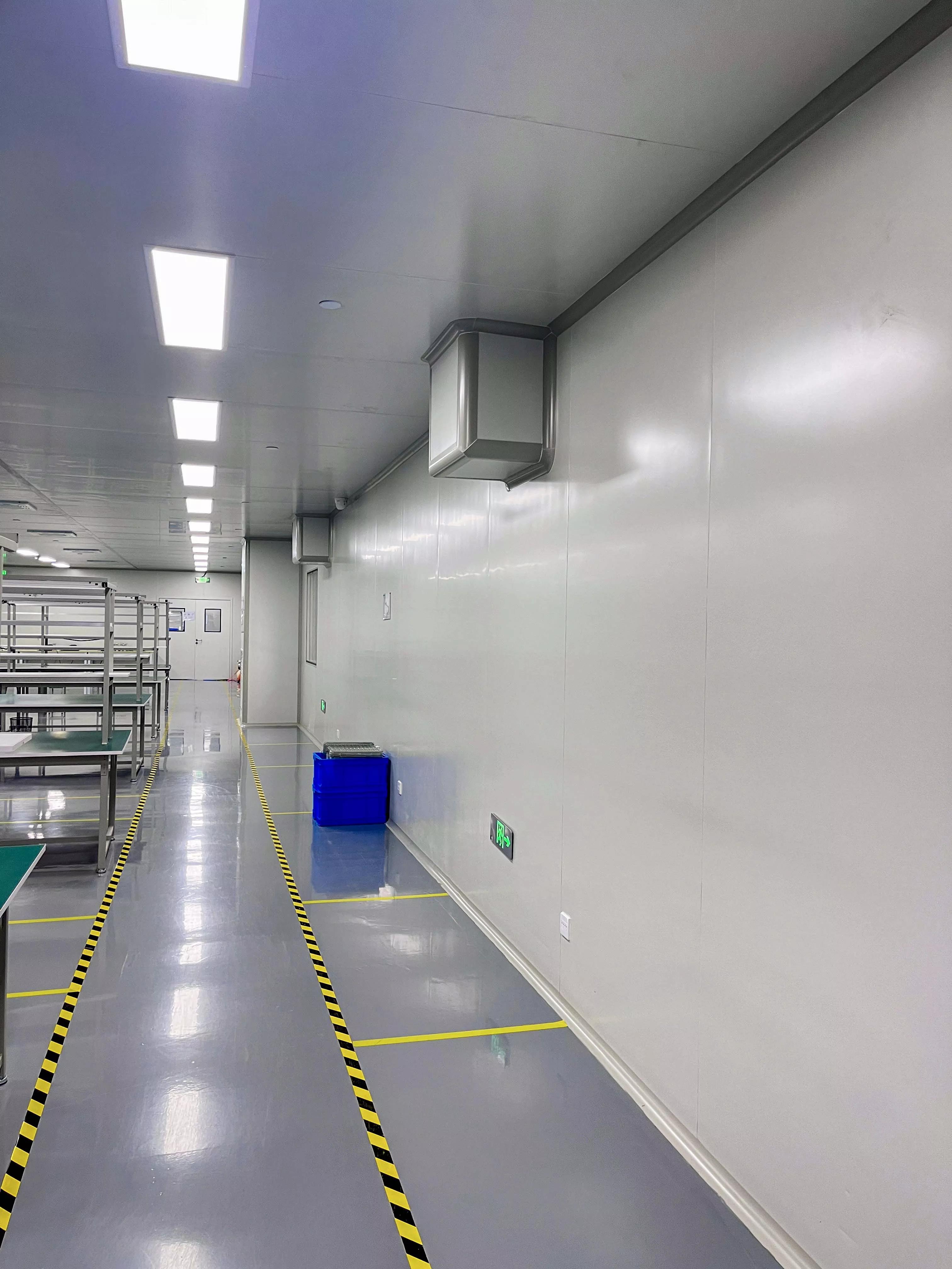 Clean room for instrument production