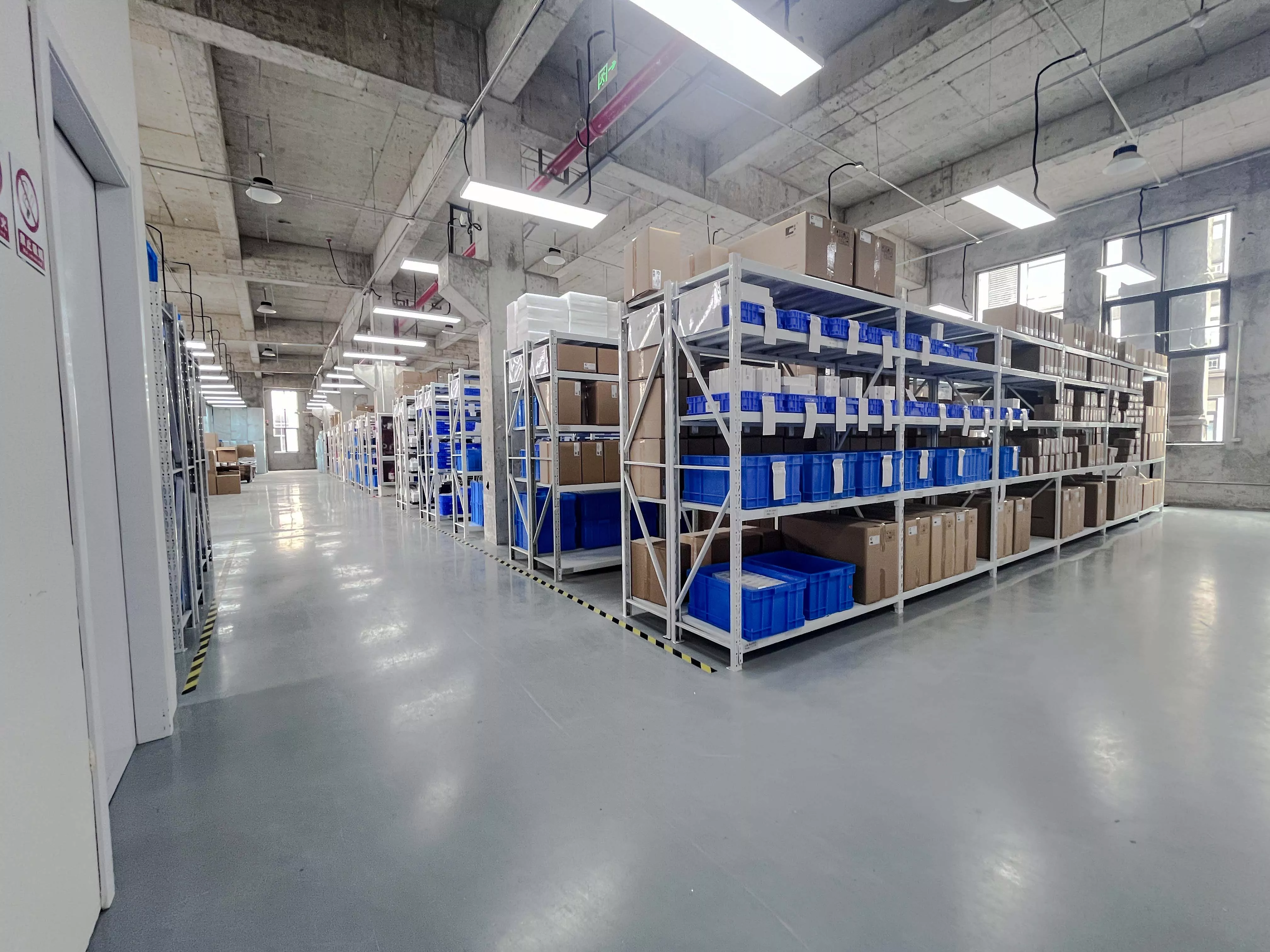 Instrument Warehouse